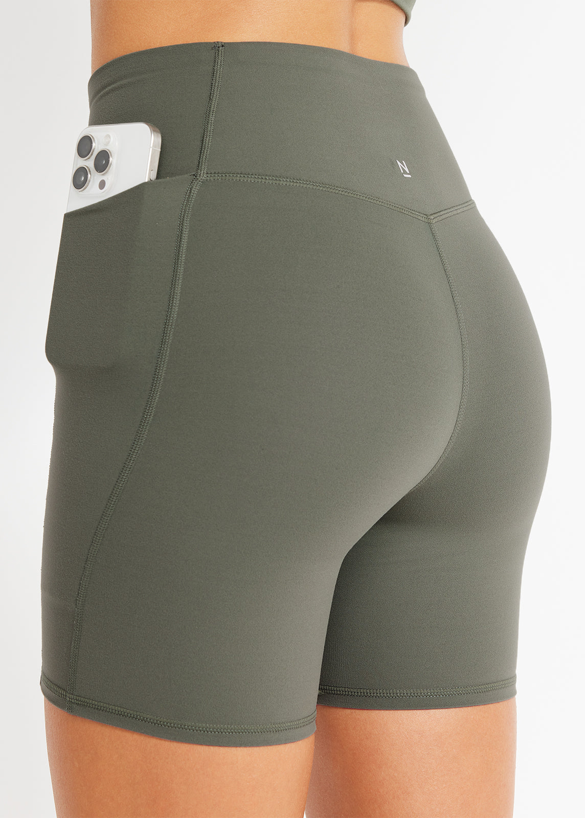 In Motion Side Pocket Short 14cm