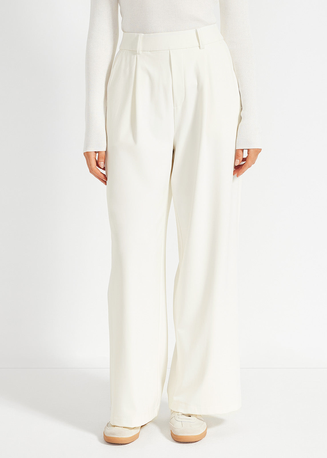 Pleated Tailored Trouser