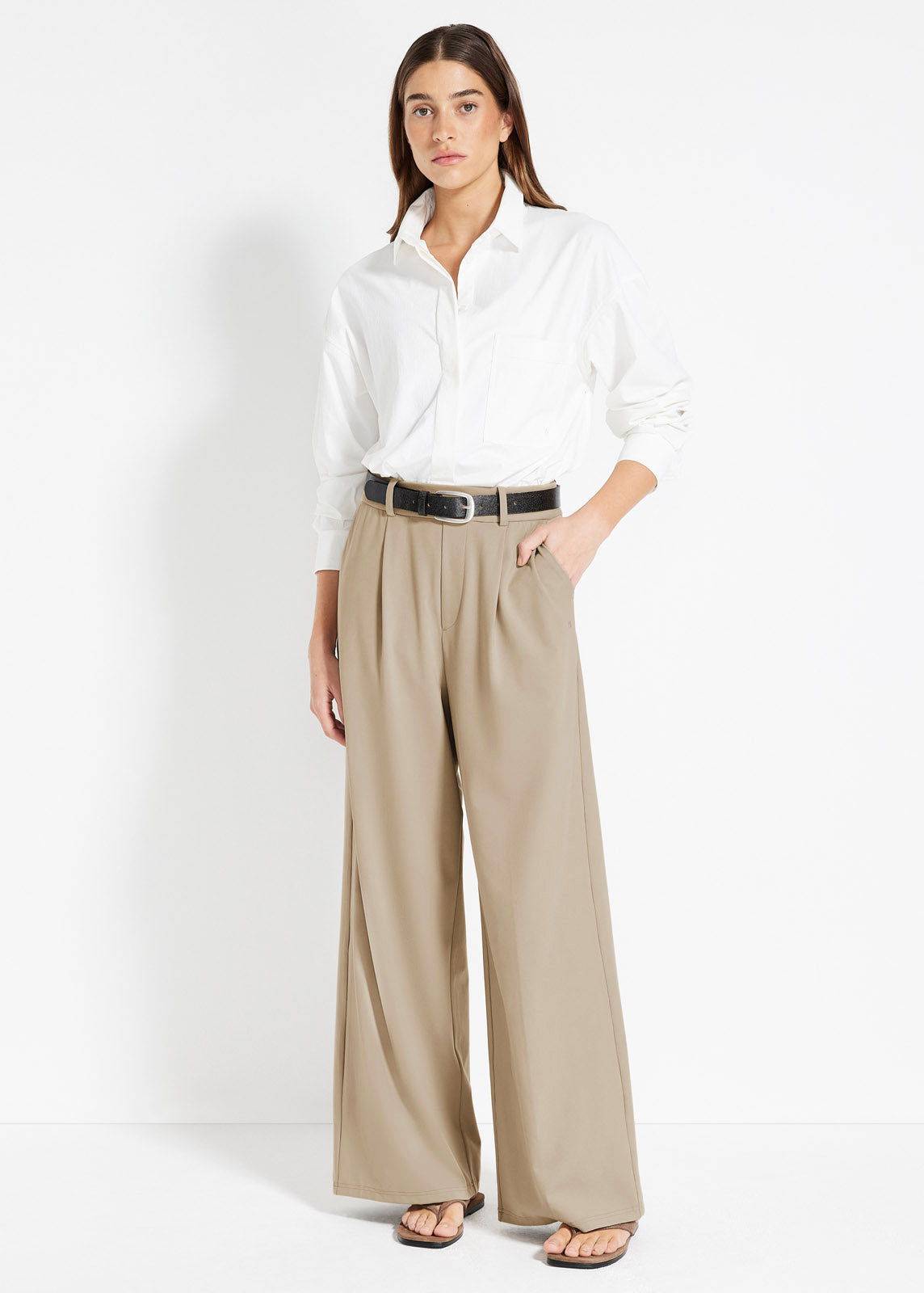 Pleated Tailored Trouser
