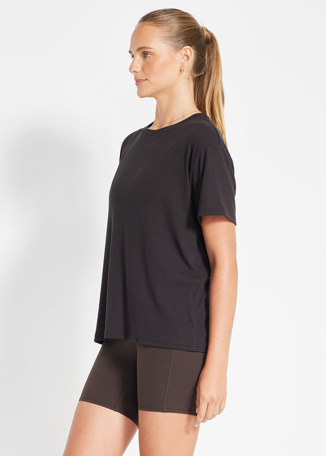 Essential Ribbed Tee