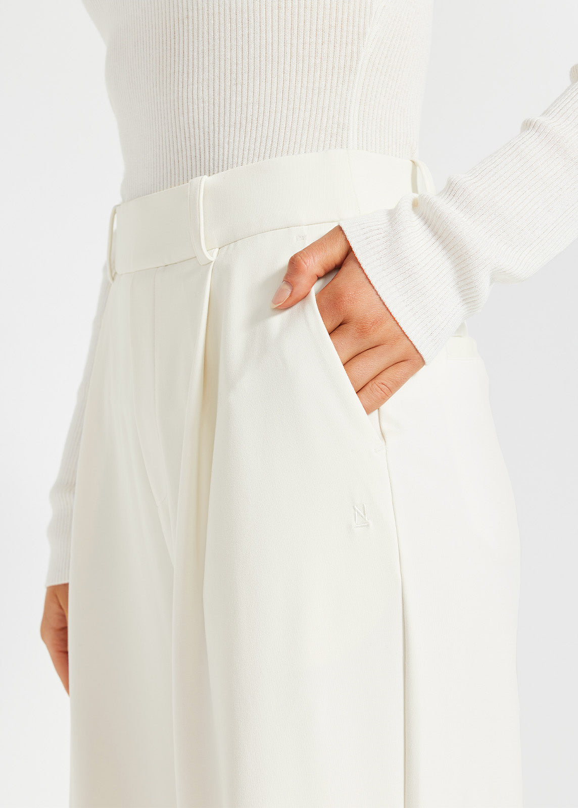 Pleated Tailored Trouser