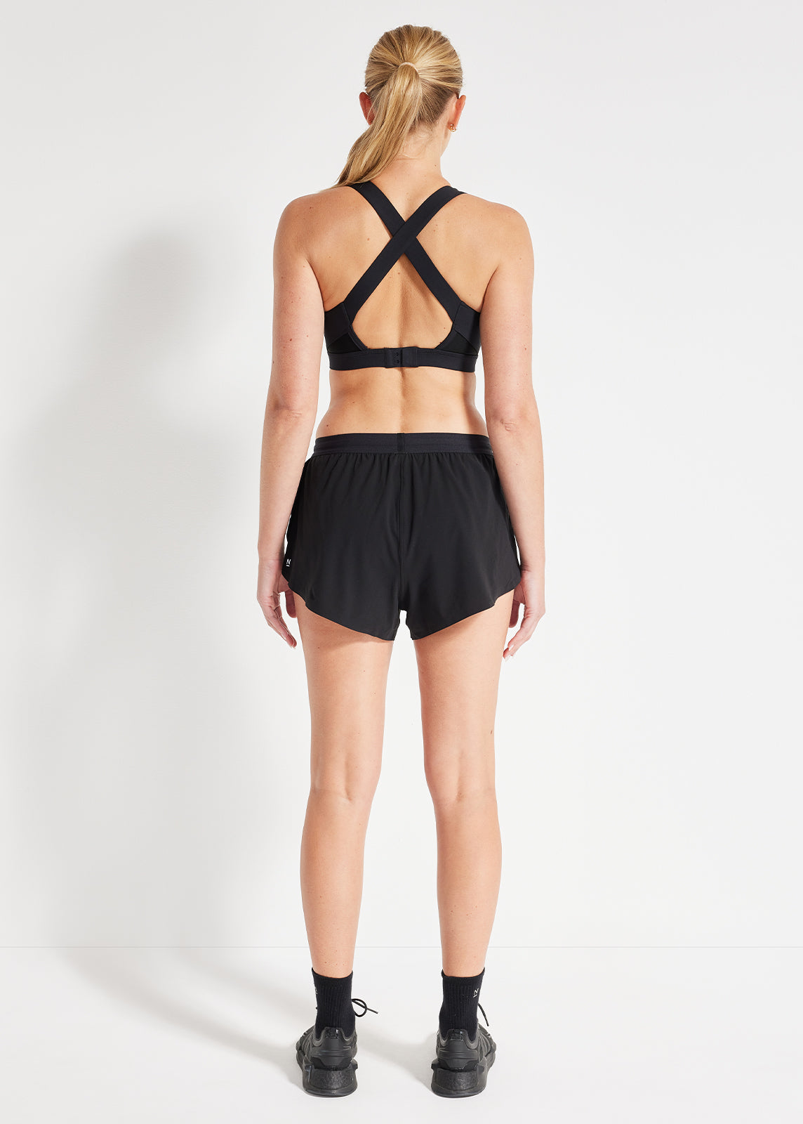 In Tempo Weightless Short