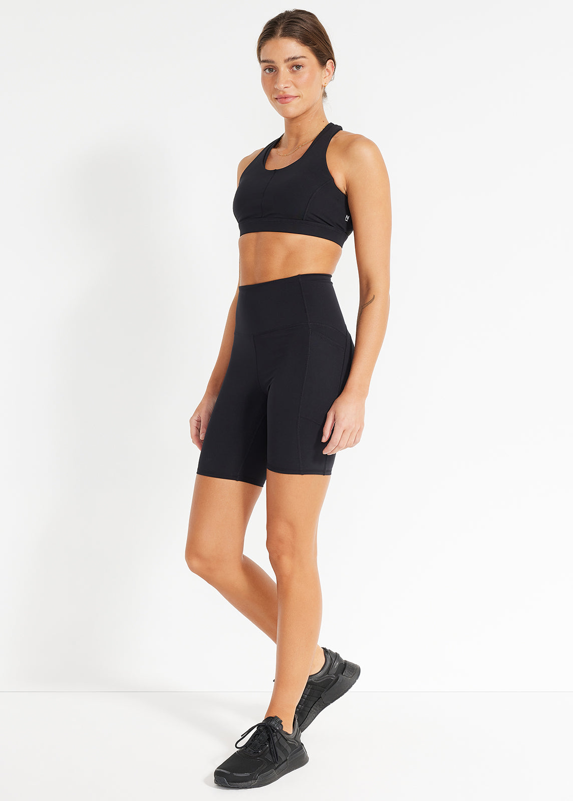 In Tempo Short 18cm