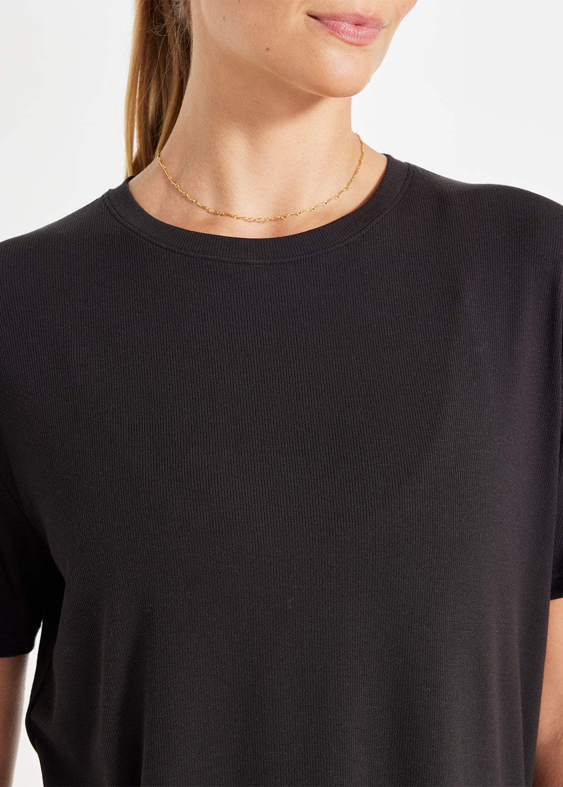 Essential Ribbed Tee