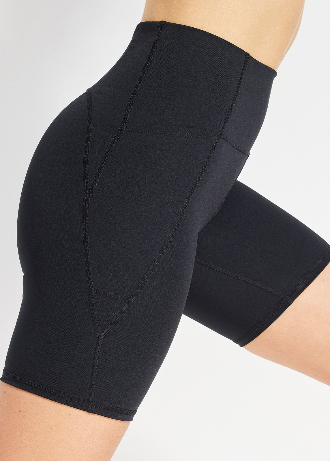 In Tempo Short 18cm II