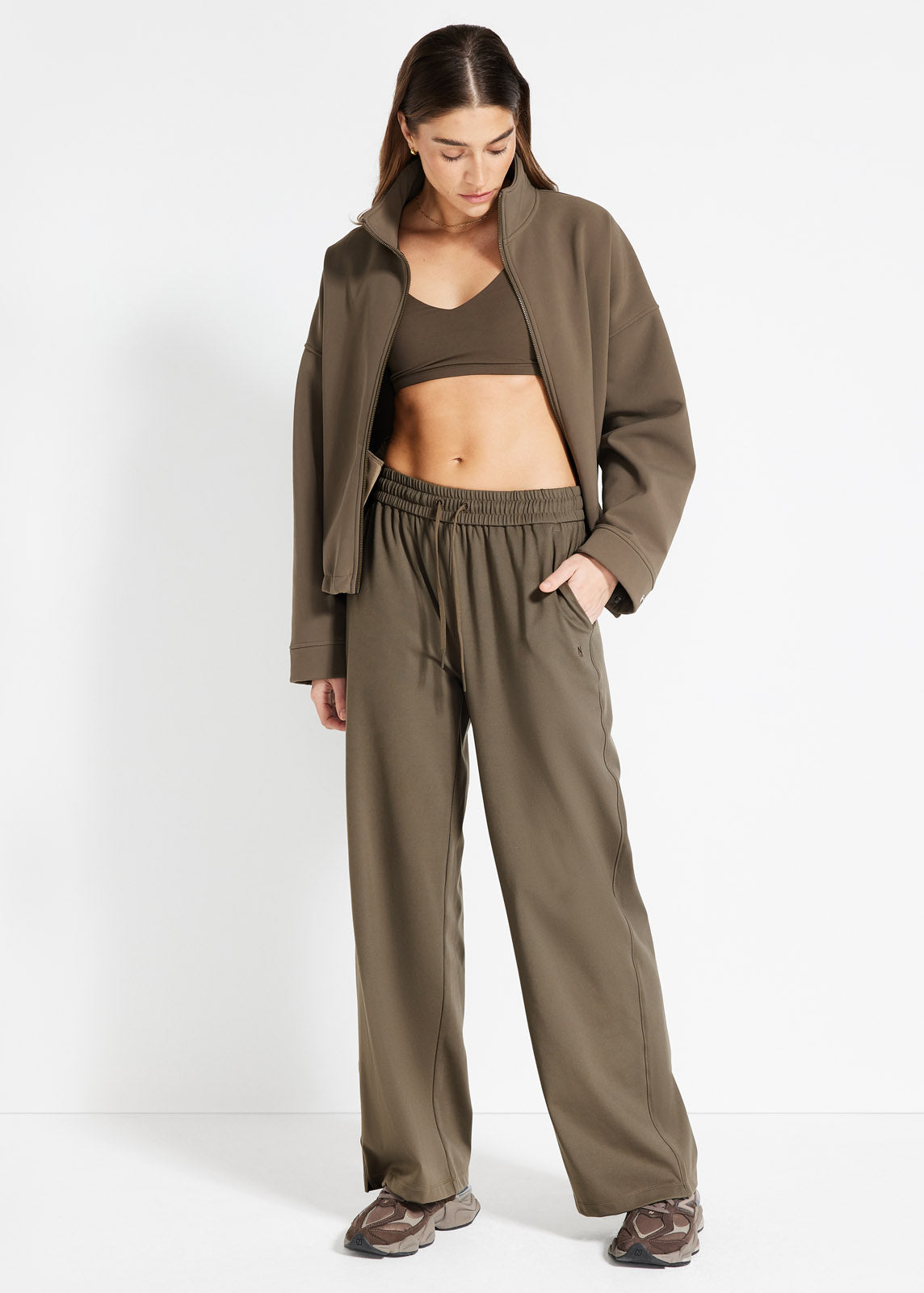 Travel Wide Leg Pant