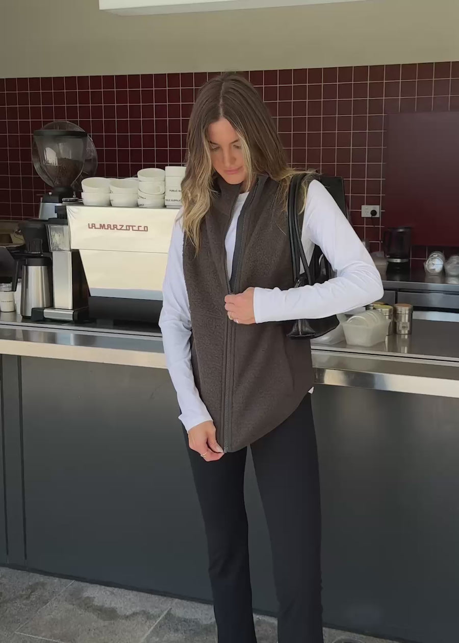 Rain or Shine Sherpa Vest in Graphite | Women's Vests & Outerwear