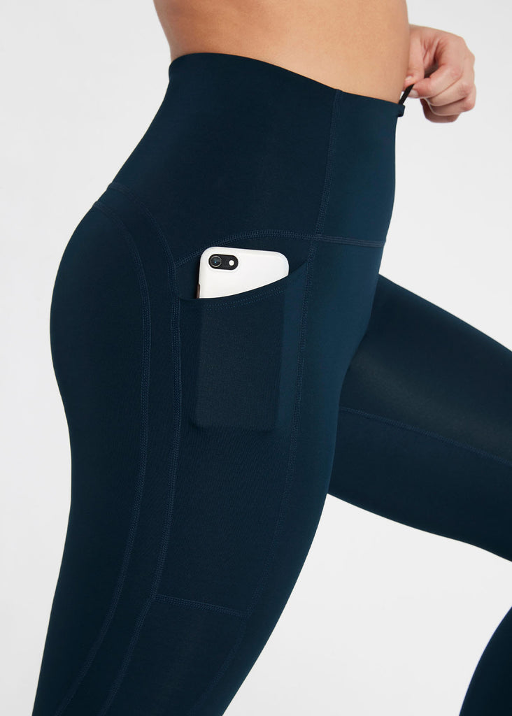 Stash & Dash 7/8 Legging
